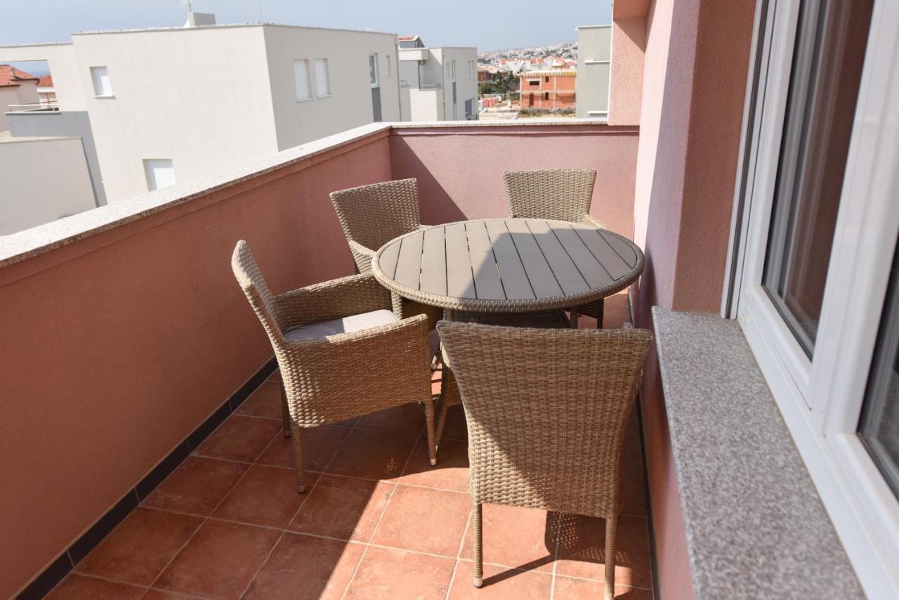 Apartments Prince & Tiffany Novalja Zewnętrze zdjęcie